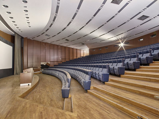 Hörsaal von Gebäude K 11 auf dem Gelände des BfS in Berlin-Karlshorst (Bild anzeigen)